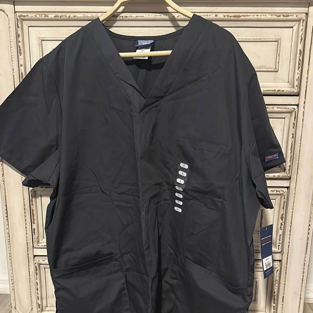 Cherokee Charcoal Scrub Top